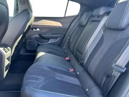 Photo 7 Peugeot 408 Gén. I Ph1 GT 5