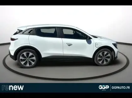 Photo 6 Renault Megane Gén. V (BCB) Ph1 Evolution ER 5