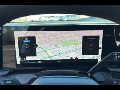 Photo 14 Renault Megane Gén. V (BCB) Ph1 Evolution ER 5