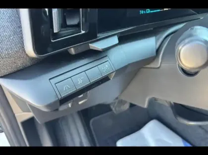 Photo 12 Renault Megane Gén. V (BCB) Ph1 Evolution ER 5