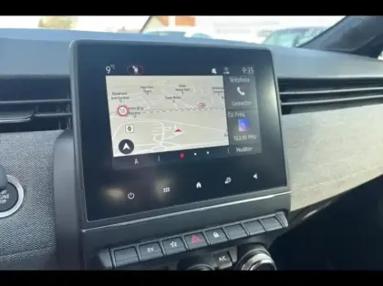 Photo 13 Renault Clio  1.6 E-Tech 145ch full hybrid Techno - 25