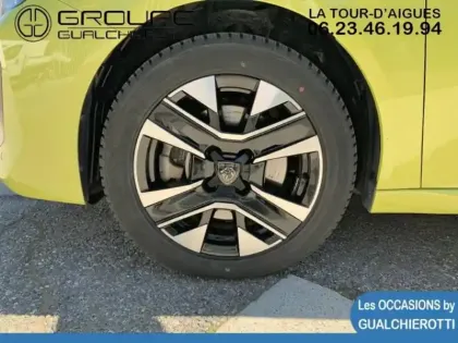 Photo 10 Peugeot 208 Gén. II Ph2 E-Style 5