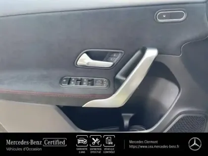 Photo 12 Mercedes Classe A  180 136ch AMG Line 7G-DCT