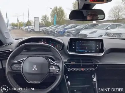 Photo 7 Peugeot 2008  e- 136ch Active