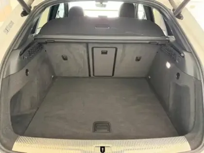 Photo 7 Audi Q3  2.0 TDI 150ch Midnight Series quattro S tronic 7