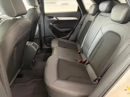 Photo 12 Audi Q3  2.0 TDI 150ch Midnight Series quattro S tronic 7