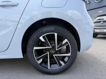 Photo 8 Opel Corsa  1.2 Turbo 100ch GS