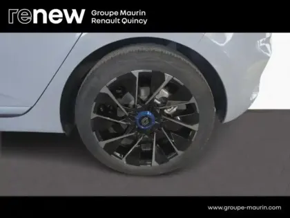 Photo 8 Renault Clio  1.6 E-Tech 145ch full hybrid esprit Alpine - 25