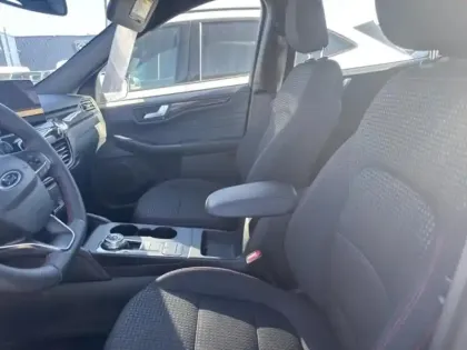 Photo 9 Ford Kuga Gén. III Ph1 ST-Line 5