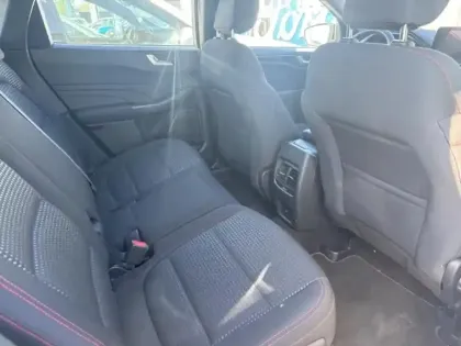 Photo 11 Ford Kuga Gén. III Ph1 ST-Line 5