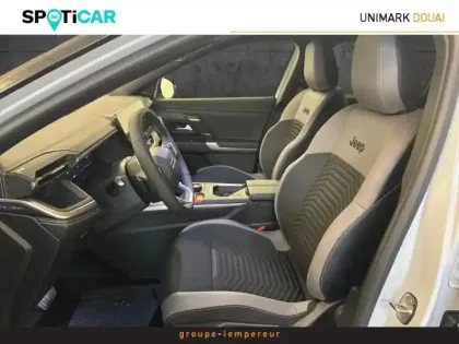 Photo 9 Jeep Compass  1.2 Turbo T3 145ch e-Hybrid First Edition BVR6