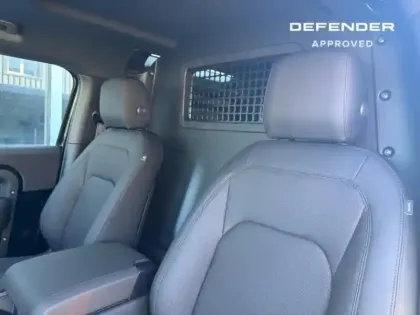 Photo 15 Land rover Defender Gén. III Ph1 NG2 X-Dynamic SE 3