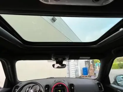 Photo 8 Mini Countryman Gén. II (F60) Ph1 NG Oakwood 5