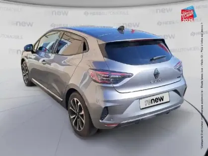 Photo 7 Renault Clio Gén. V (BJA) Ph1 NG Techno 5