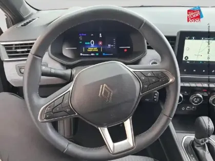 Photo 26 Renault Clio  1.6 E-Tech hybride 145ch Techno