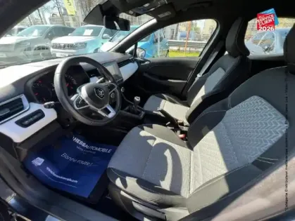 Photo 14 Renault Clio Gén. V (BJA) Ph1 Limited 5