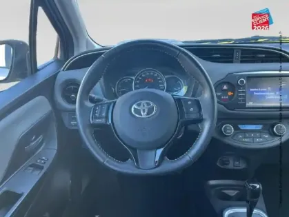 Photo 26 Toyota Yaris  100h France Business 5p MY19