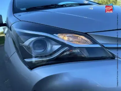 Photo 12 Toyota Yaris  100h France Business 5p MY19