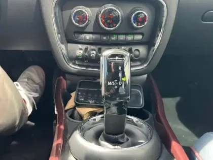 Photo 8 Mini Mini Gén. II (F54) Ph1 NG2 Kensington 5