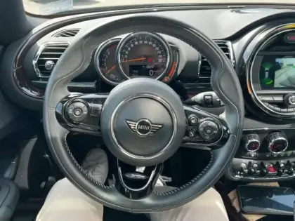 Photo 12 Mini Mini Gén. II (F54) Ph1 NG2 Kensington 5