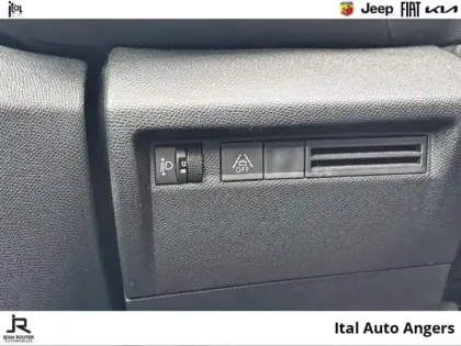 Photo 12 Citroën C4 Gén. III Ph1 Feel 5