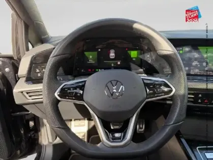 Photo 11 Volkswagen Golf Gén. VIII Ph1 R-Line 5