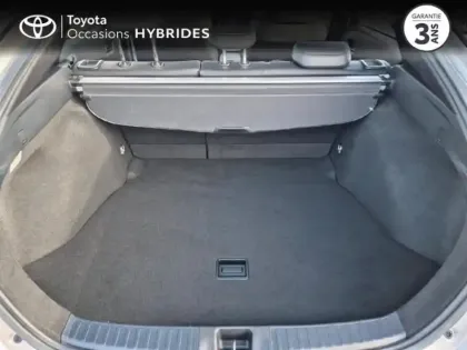 Photo 9 Toyota Prius Gén. IV Ph1 Lounge 5