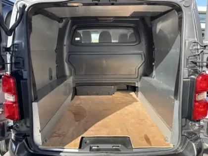 Photo 7 Fiat Scudo  Fg M 2.0 BlueHDi 180ch S&S Cabine Approfondie Fixe EAT8