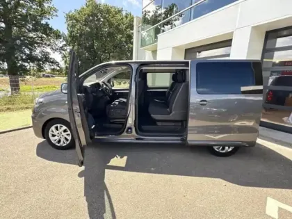 Photo 19 Fiat Scudo  Fg M 2.0 BlueHDi 180ch S&S Cabine Approfondie Fixe EAT8