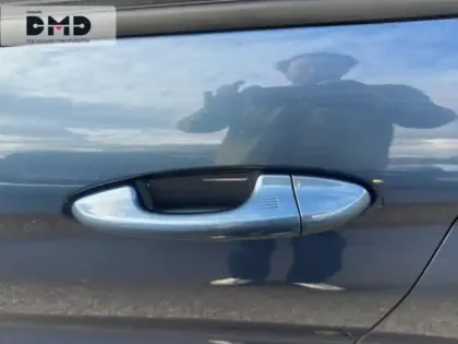 Photo 14 Ford Fiesta Gén. V Ph2 Active X 5