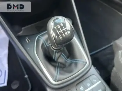 Photo 7 Ford Fiesta Gén. V Ph2 Active X 5