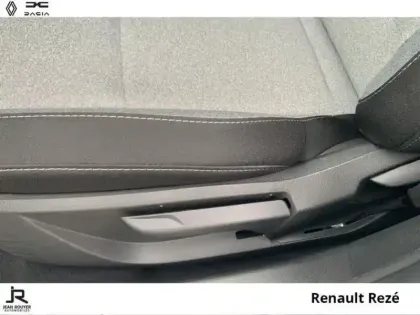 Photo 13 Renault Clio Gén. V (BJA) Ph2 Evolution 5