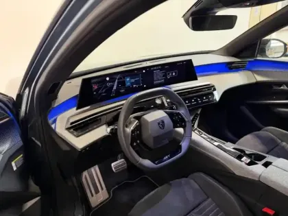 Photo 7 Peugeot 3008 Gén. III Ph1 GT 5