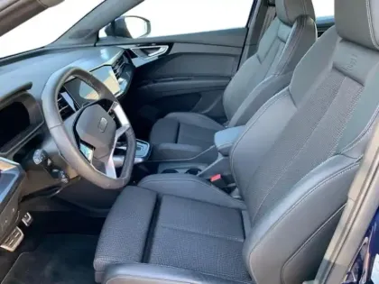 Photo 6 Audi Q4  Sportback e-tron 45 e-tron 285ch S line