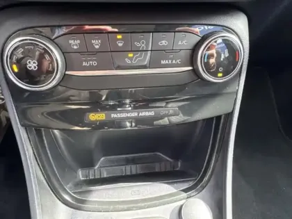 Photo 13 Ford Puma  1.0 EcoBoost 125ch S&S mHEV Titanium Powershift