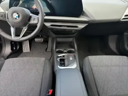 Photo 10 BMW Serie 1 Gén. IV (F70) Ph1 M Sport Design 5