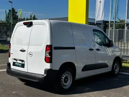 Photo 19 Opel Combo  Cargo M 650kg BlueHDi 100ch S&S Pack Premium Connect