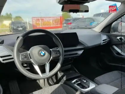 Photo 14 BMW Serie 1 Série 1 120dA 163ch M Sport Design DKG7