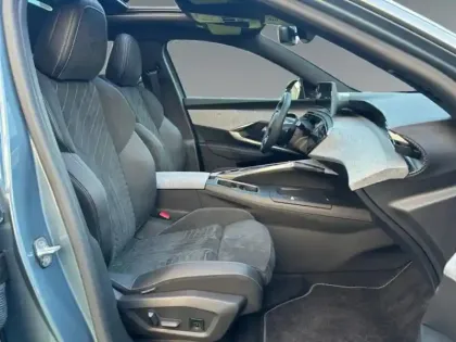 Photo 13 Peugeot 3008 Gén. III Ph1 DM First Edition 5