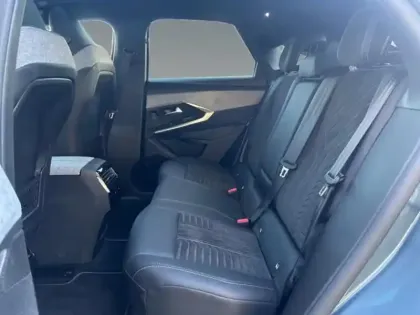 Photo 11 Peugeot 3008 Gén. III Ph1 DM First Edition 5