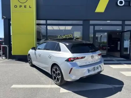 Photo 6 Opel Astra  1.2 Turbo Hybrid 145ch Ultimate e-DCT 6