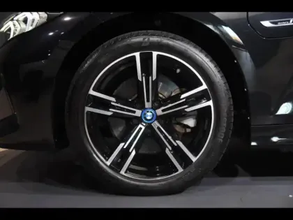 Photo 8 BMW Serie 3 Gén. VII (G21) Ph2 M Sport 5