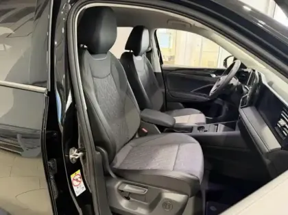 Photo 12 Volkswagen Tiguan Gén. III Ph1 VW Edition 5