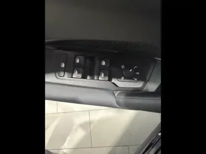 Photo 14 Volkswagen Tiguan Gén. III Ph1 VW Edition 5