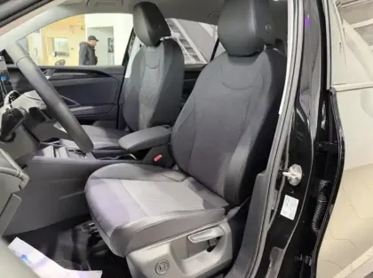 Photo 11 Volkswagen Tiguan Gén. III Ph1 VW Edition 5