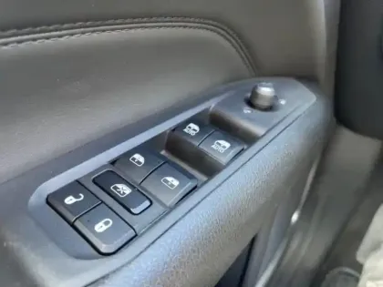 Photo 11 Jeep Compass Gén. II Ph2 Night Eagle 5