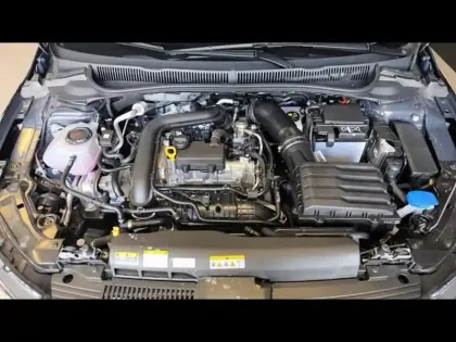 Photo 8 Volkswagen Polo Gén. VI Ph2 Evo R-Line Edition 5