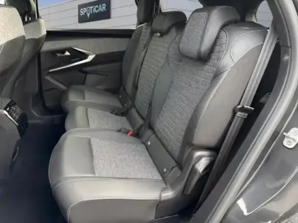 Photo 9 Peugeot 5008  Hybrid 145ch Allure e-DCS6