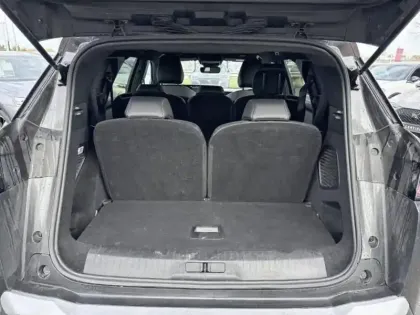 Photo 5 Peugeot 5008  Hybrid 145ch Allure e-DCS6
