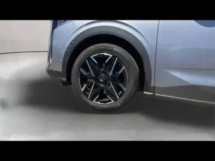 Photo 25 Peugeot 5008  Hybrid 145ch Allure e-DCS6